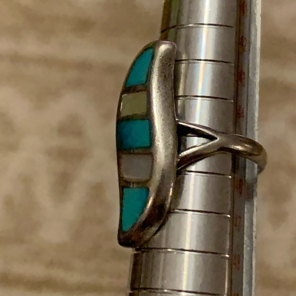 Turquoise MOP Ring - Picture 4 of 6